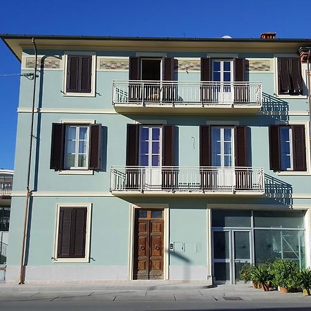 Fiore Di Loto Hotel Capannori Luaran gambar